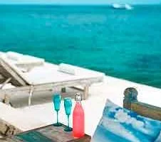 Descubre cómo son las Villas de Lujo en Ibiza